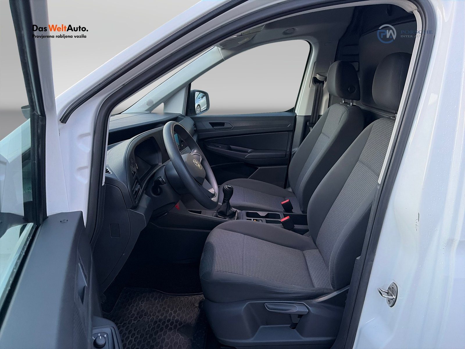 2022 Volkswagen Caddy — fotografija 11