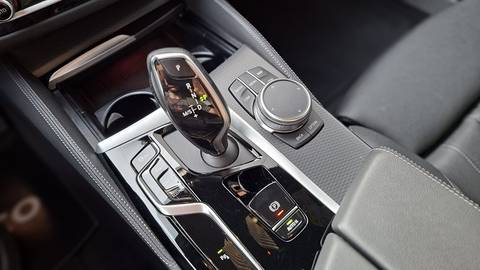 2023 BMW Serija 5 — sličica 10