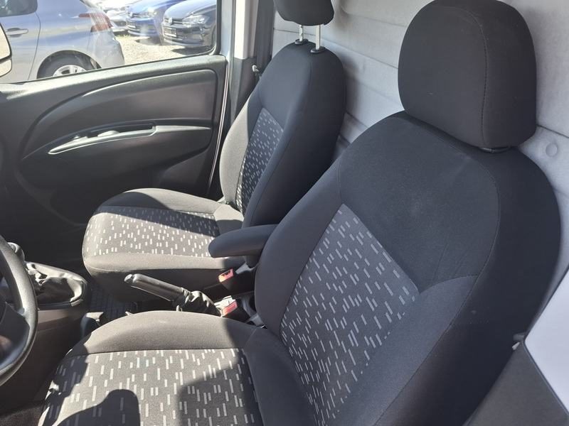 2016 Opel Combo — fotografija 10