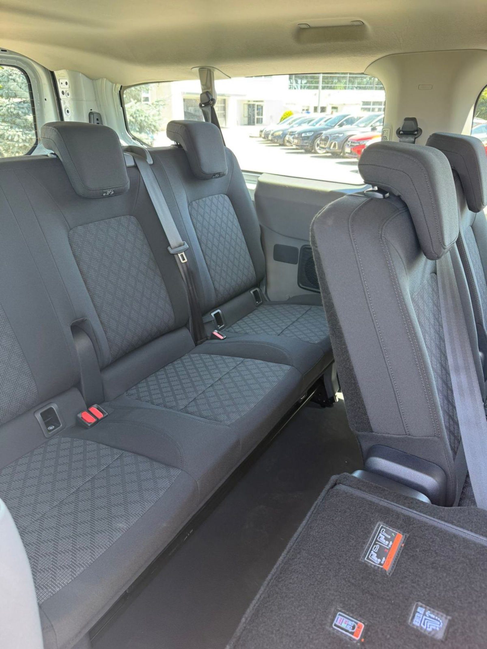 2025 Volkswagen Kombi — fotografija 8