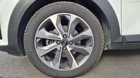 2020 Kia Stonic — sličica 22