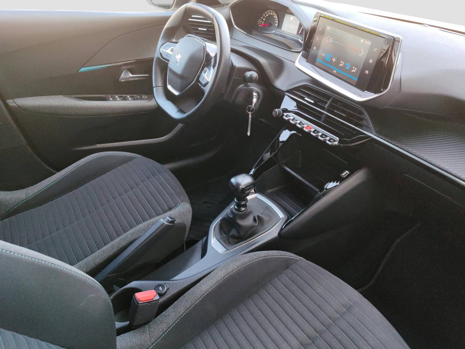 2024 Peugeot 208 — fotografija 11