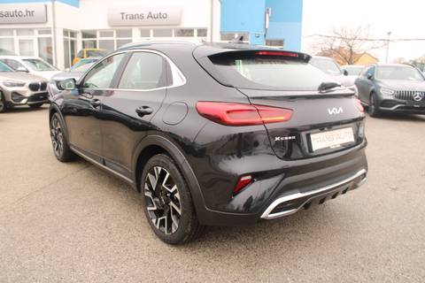 2023 Kia Xcee'd — sličica 7