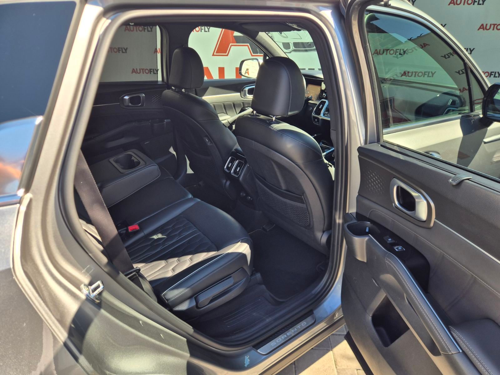 2021 Kia Sorento — fotografija 15