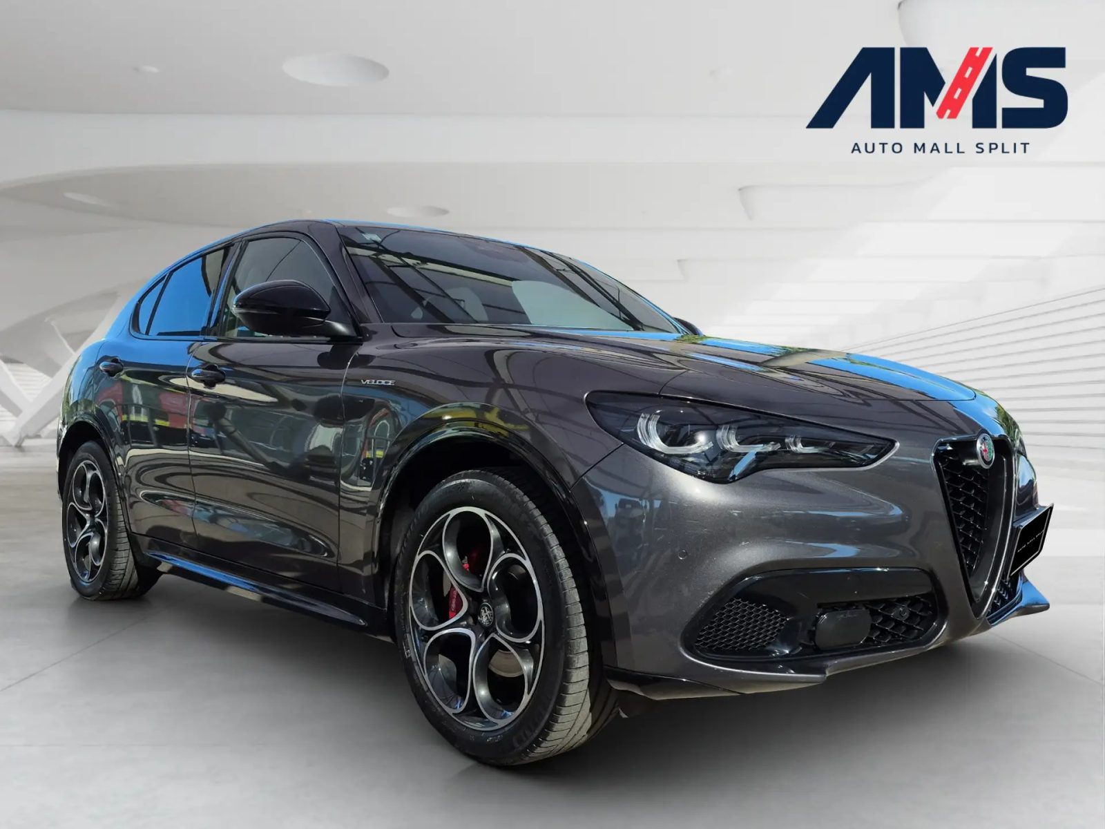 2024 Alfa Romeo Stelvio — fotografija 7