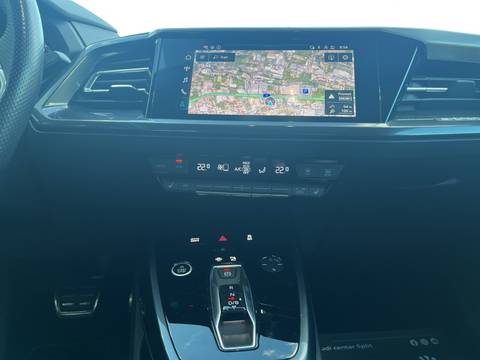 2022 Audi Q4 Sportback e-tron S line — sličica 14