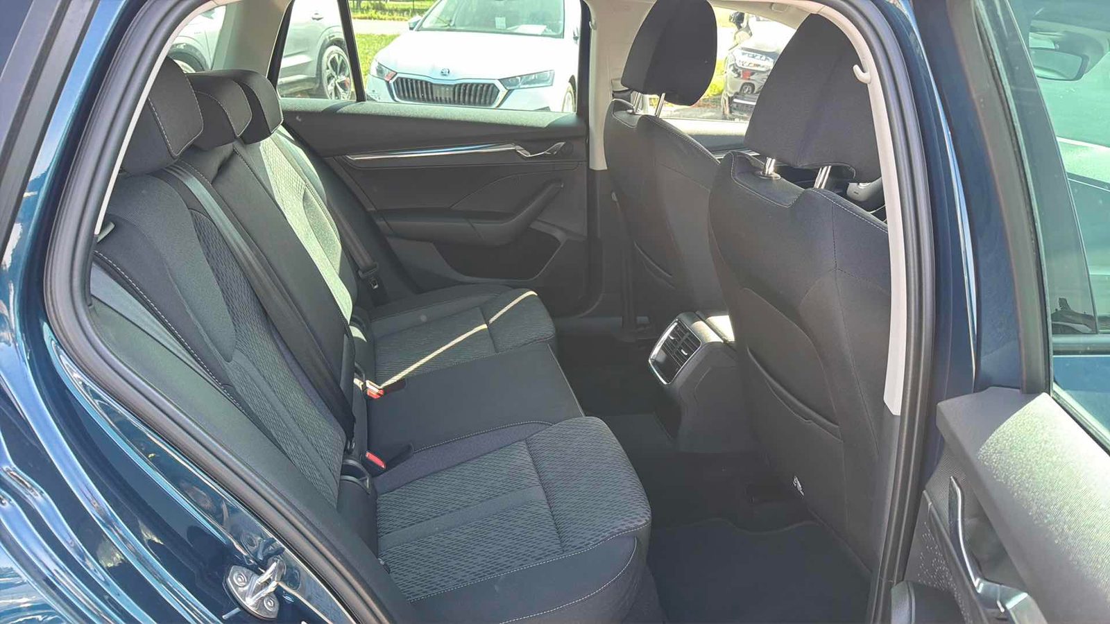 2024 Škoda Octavia Combi — fotografija 10