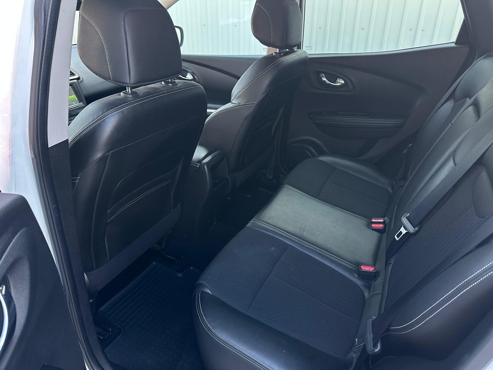 2015 Renault Kadjar — fotografija 20