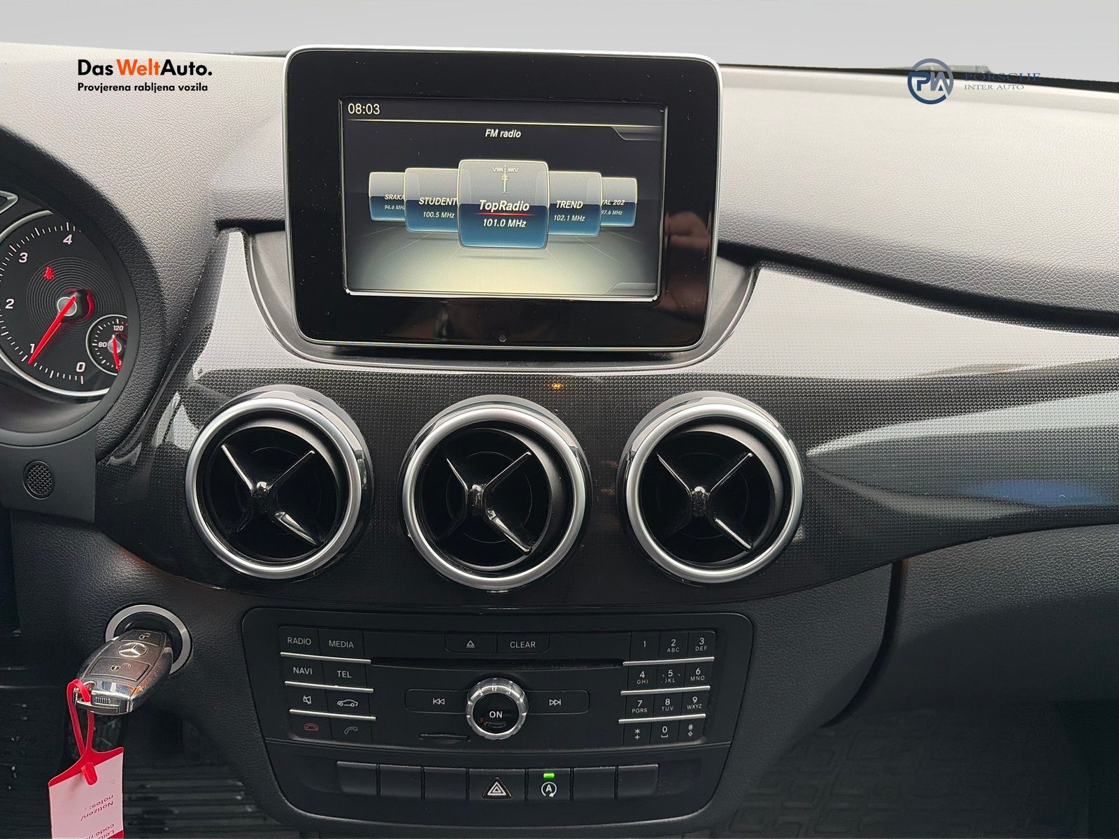 2015 Mercedes-Benz B-klasa — fotografija 16