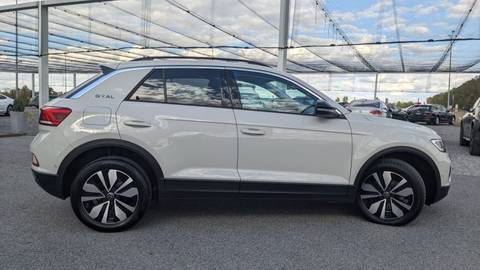 2025 Volkswagen T-Roc — sličica 4