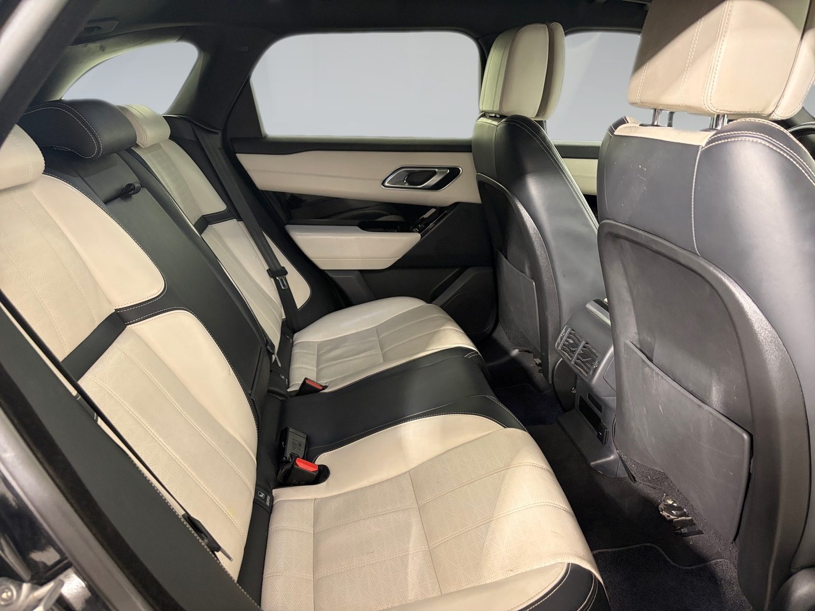 2022 Land Rover Range Rover Velar — fotografija 9