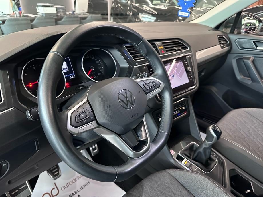 2023 Volkswagen Tiguan — fotografija 12