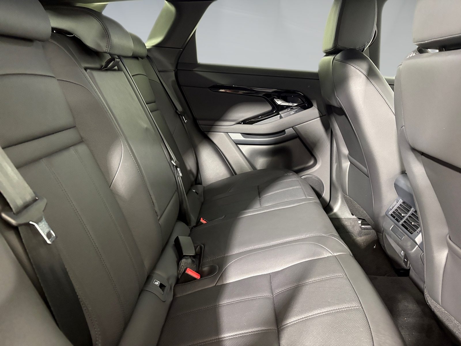 2025 Land Rover Range Rover Evoque — fotografija 20