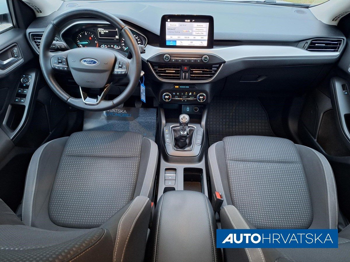 2020 Ford Focus — fotografija 10
