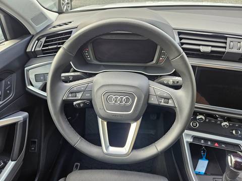 2025 Audi Q3 — sličica 15