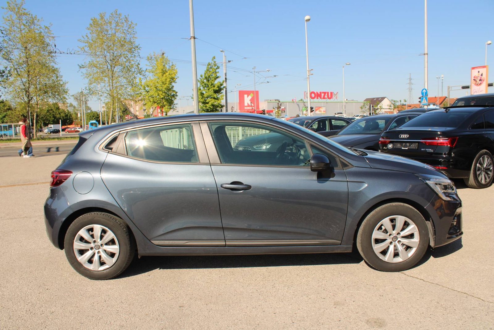 2020 Renault Clio — fotografija 4