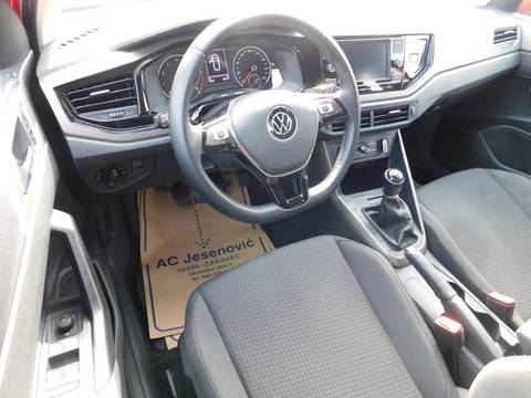 2021 Volkswagen Polo — sličica 8