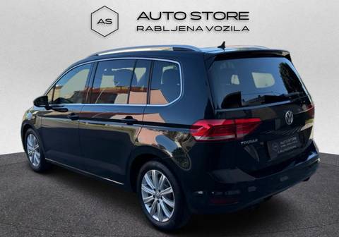 2018 Volkswagen Touran Highline — sličica 6