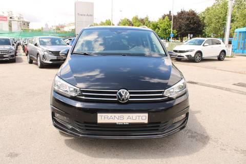 2023 Volkswagen Touran — sličica 2