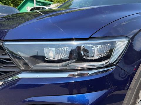 2021 Volkswagen T-Roc — sličica 10