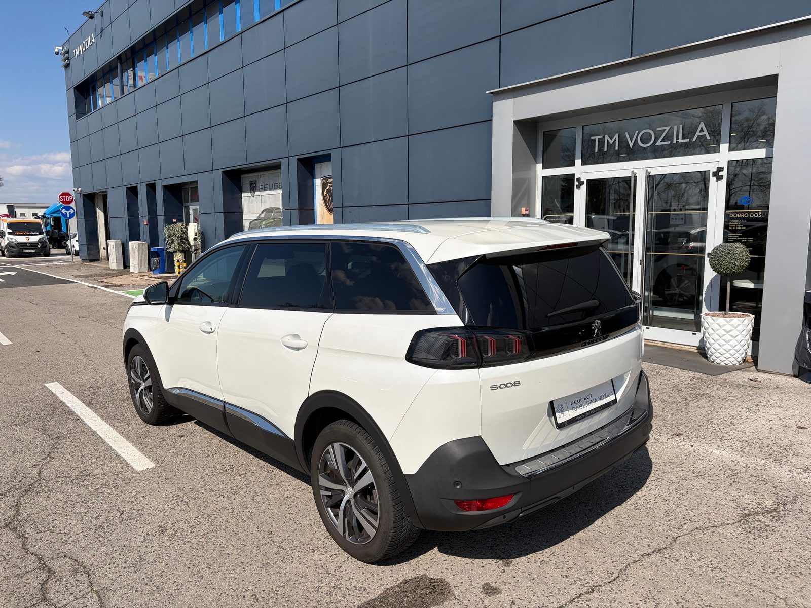 2021 Peugeot 5008 — fotografija 4