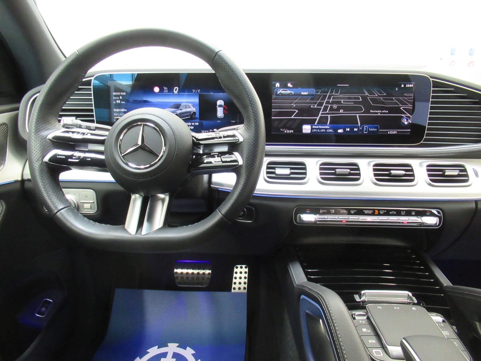 2025 Mercedes-Benz GLE — fotografija 15
