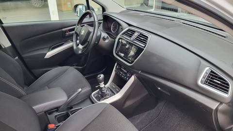 2021 Suzuki SX4 S-Cross — sličica 18