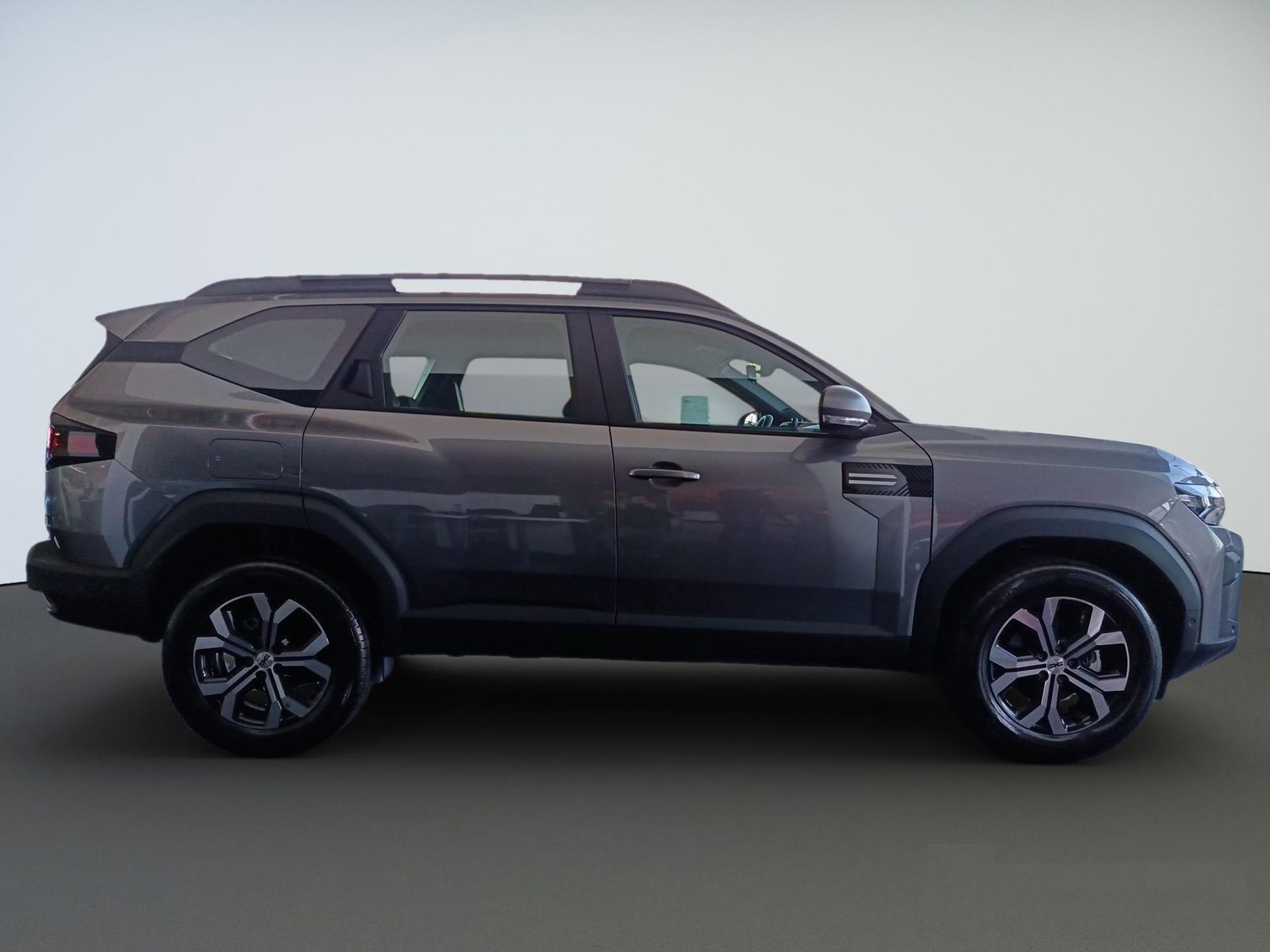 2025 Dacia Bigster — fotografija 4