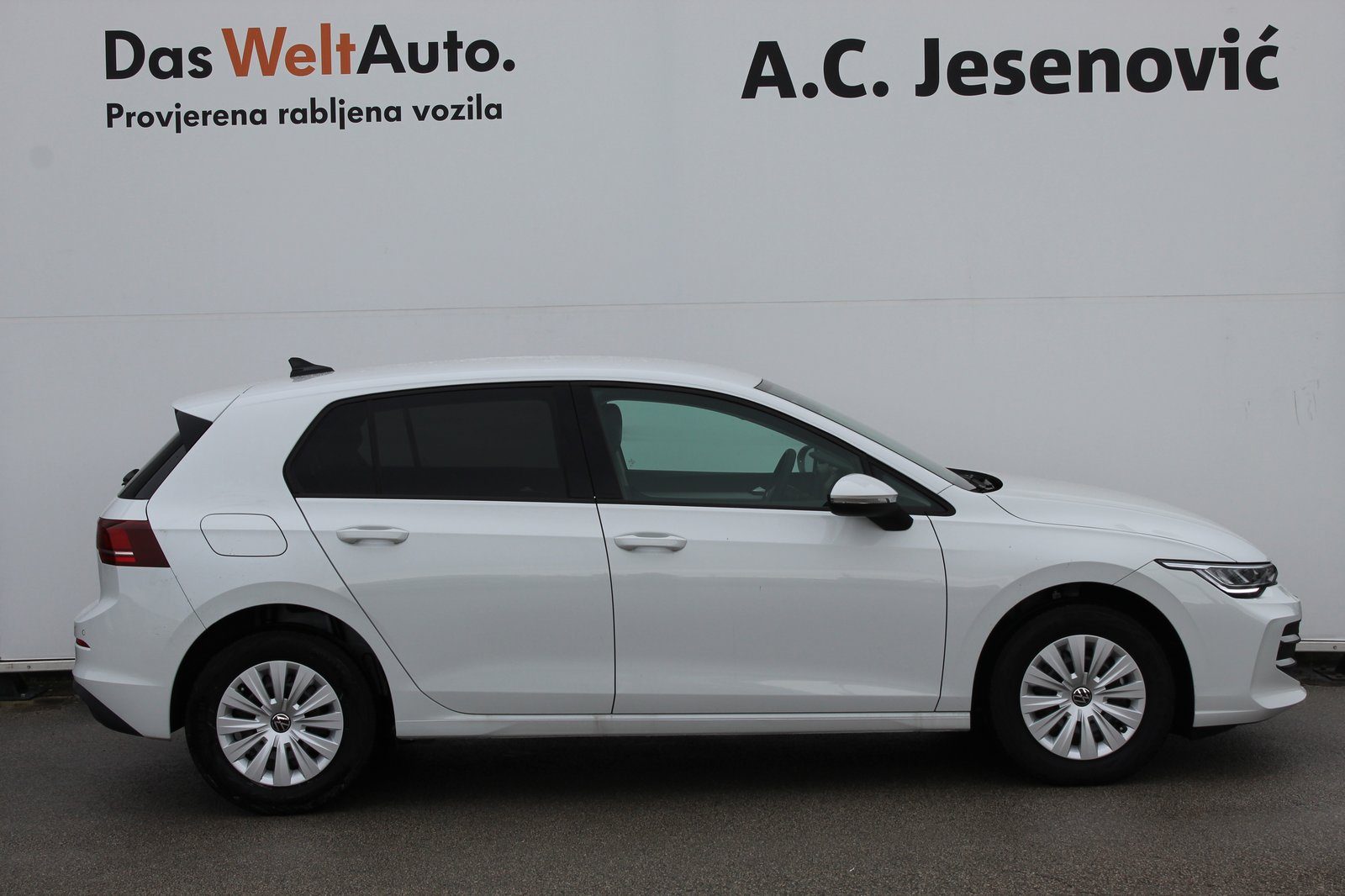 2026 Volkswagen Golf — fotografija 4