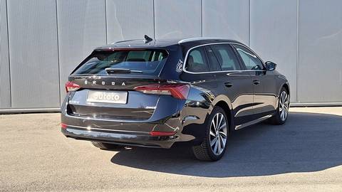 2021 Škoda Octavia — sličica 3