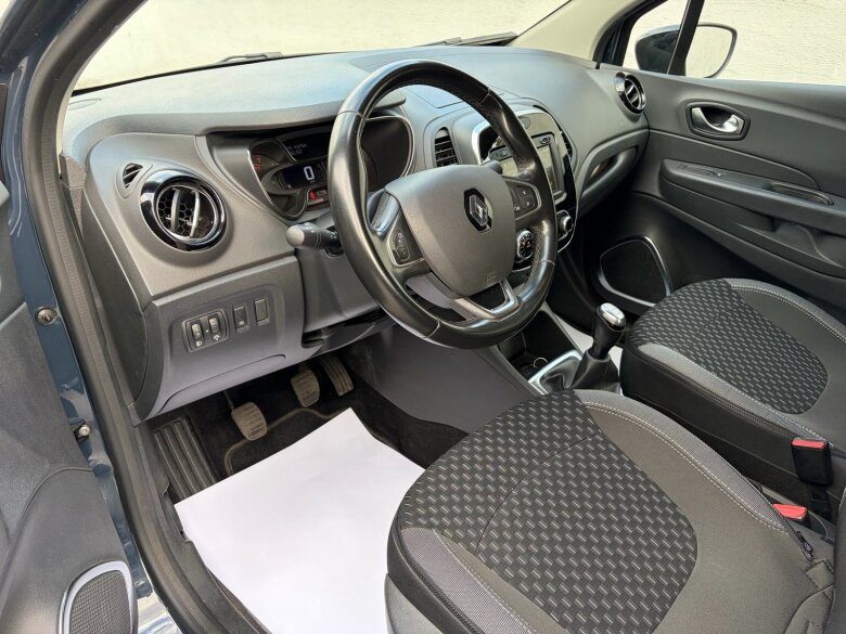 2019 Renault Captur — fotografija 7