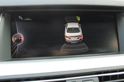 2016 BMW Serija 5 — sličica 18