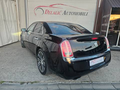 2013 Lancia Thema — sličica 5