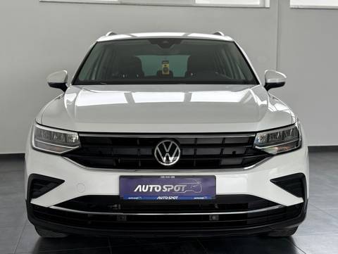 2021 Volkswagen Tiguan — sličica 5