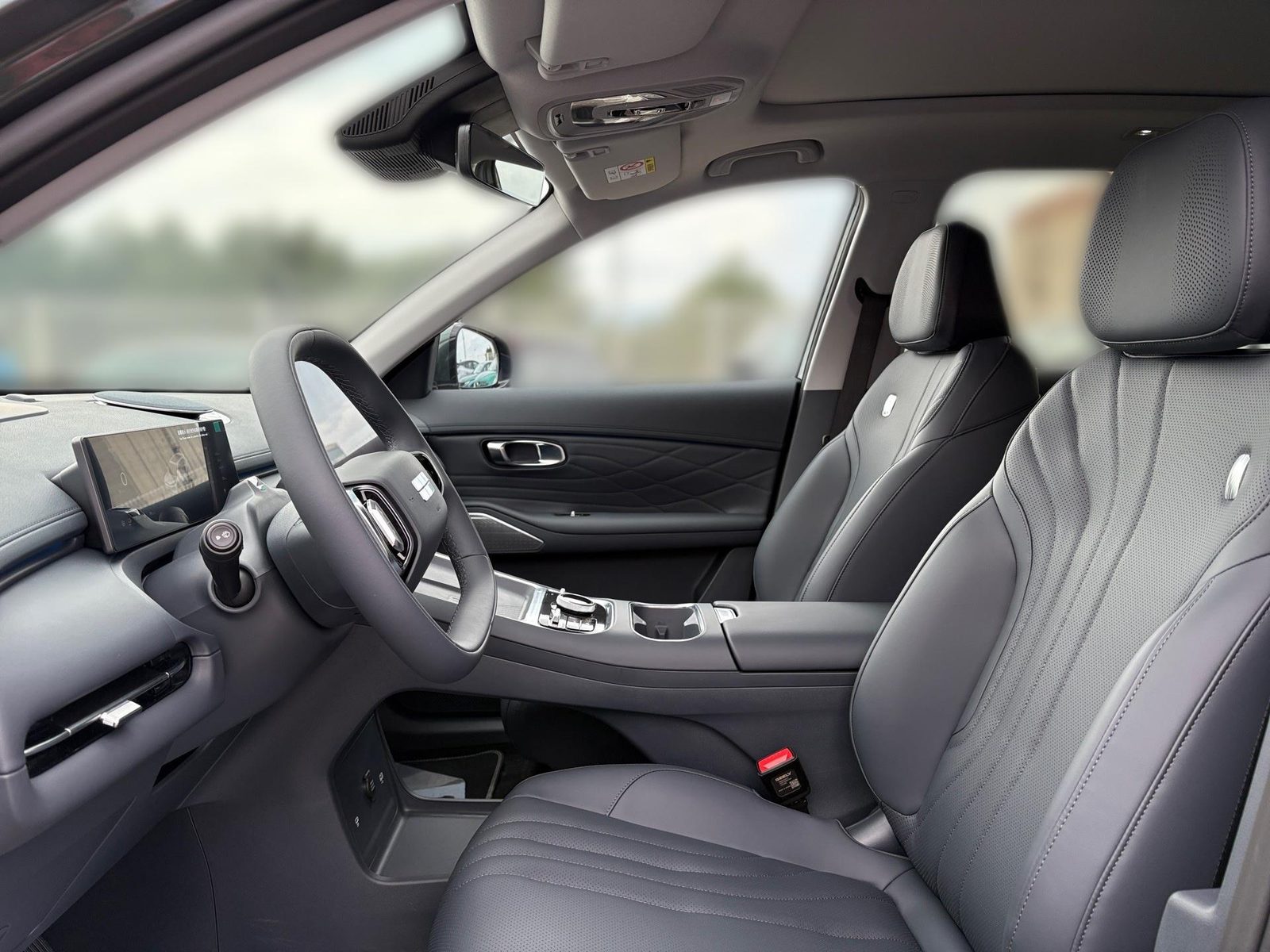 2026 Geely Starray EM-i — fotografija 15