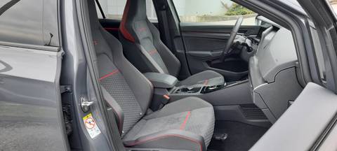 2024 Volkswagen Golf — sličica 16