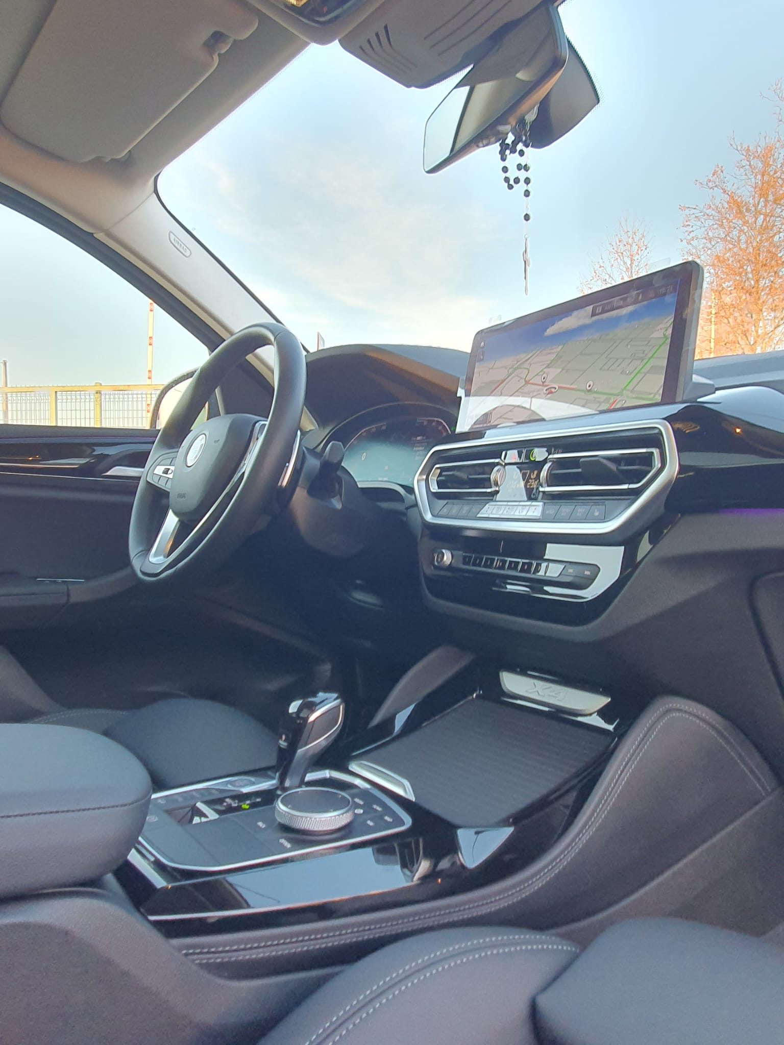 2022 BMW X4 — fotografija 19