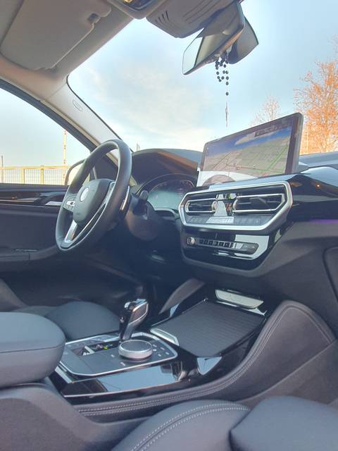 2022 BMW X4 — sličica 19