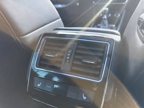 2020 Škoda Superb — sličica 27