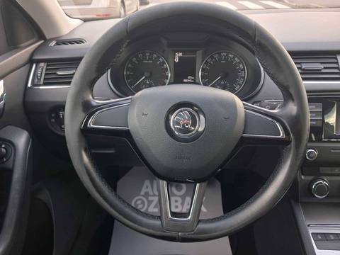 2016 Škoda Octavia — sličica 22