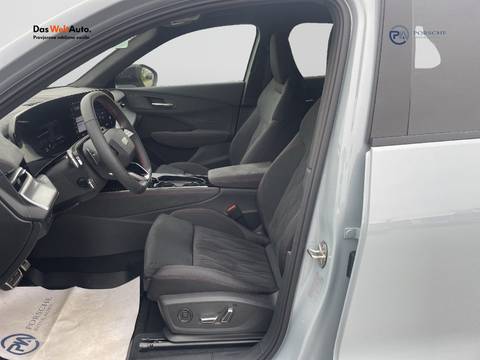 2026 Audi Q3 S line — sličica 6