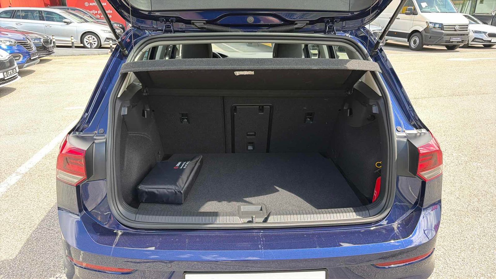 2024 Volkswagen Golf — fotografija 12