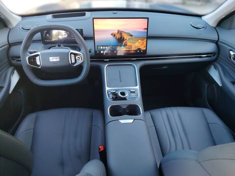 2026 Geely Starray EM-i — sličica 18