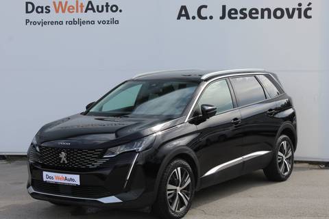 2022 Peugeot 5008