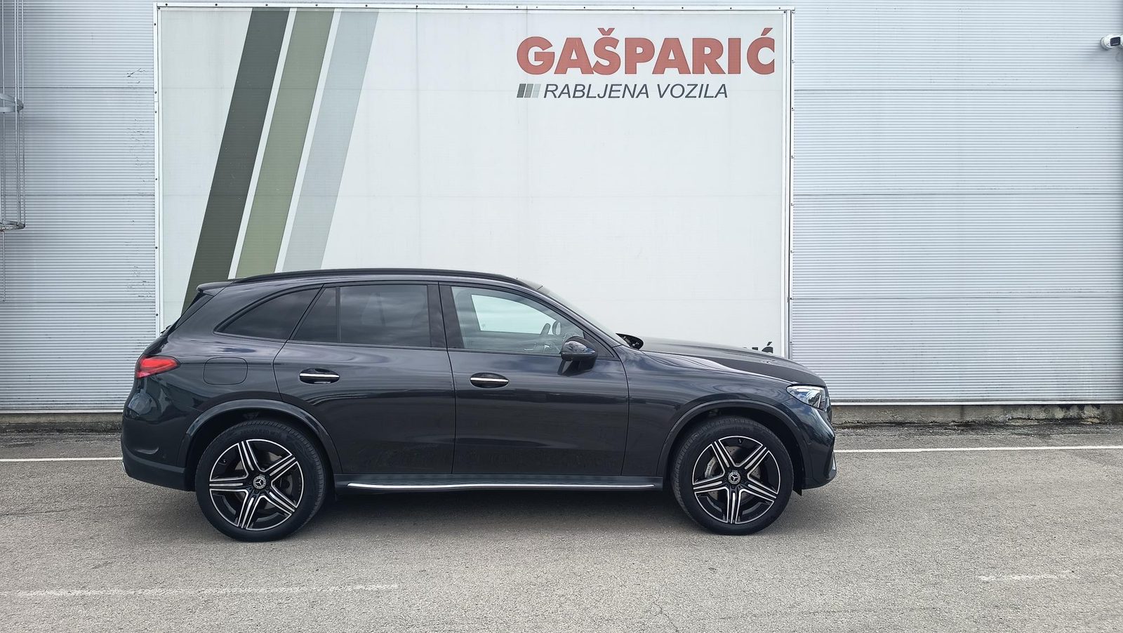 2023 Mercedes-Benz GLC — fotografija 4