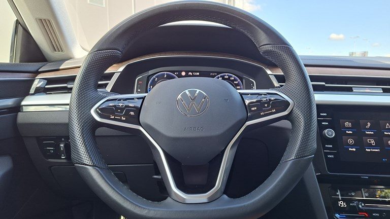 2024 Volkswagen Arteon — fotografija 15