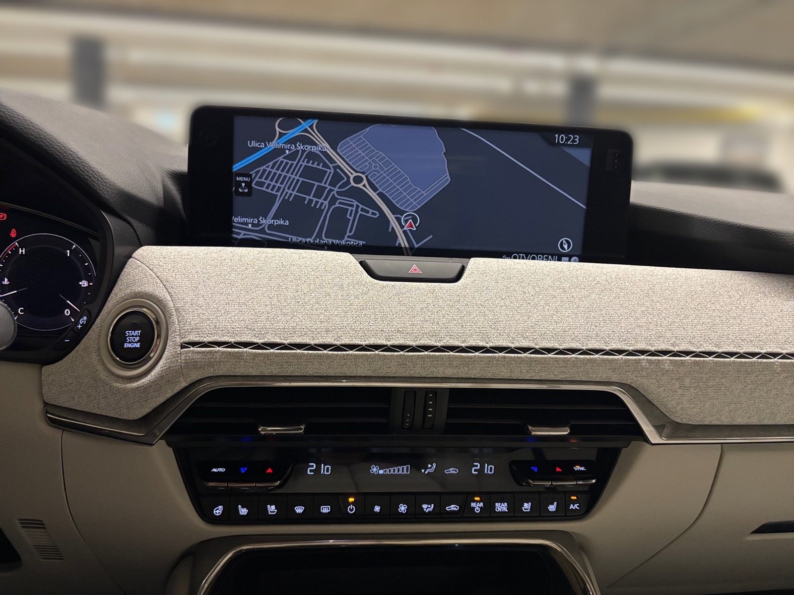 2025 Mazda CX-80 — fotografija 18