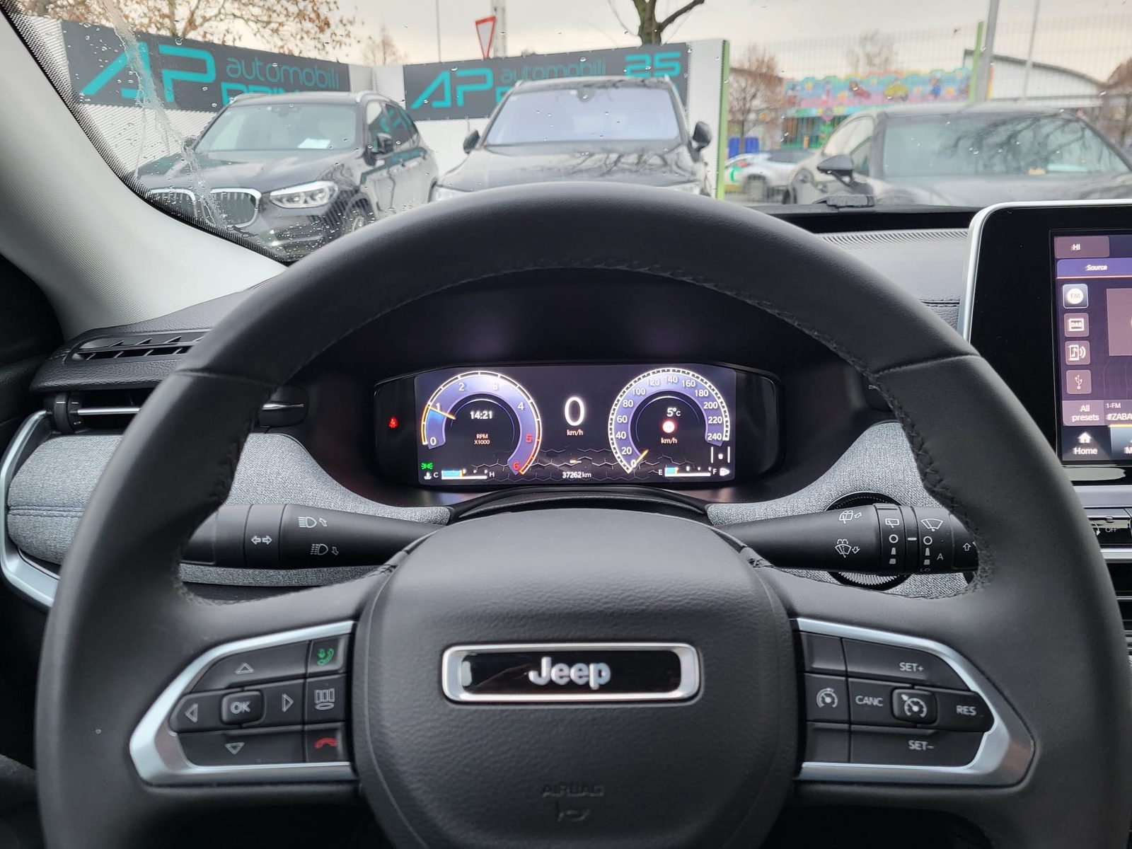 2022 Jeep Compass — fotografija 15
