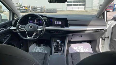 2021 Volkswagen Golf — sličica 11