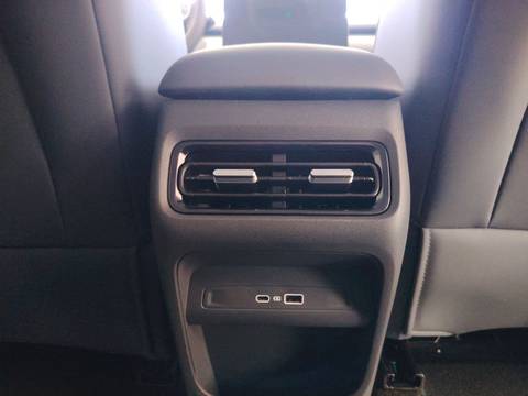 2026 Geely Starray EM-i — sličica 22